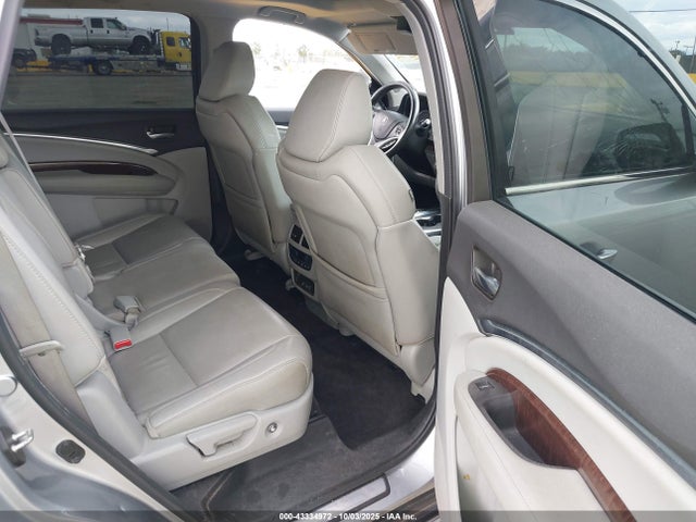 5J8YD4H32JL013878 Acura j35y5