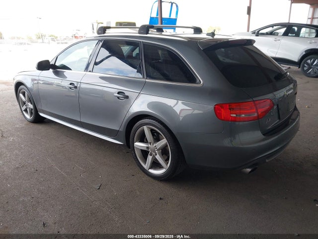 2012 AUDI A4 WAU4FAFL8CA067156 Photo 2
