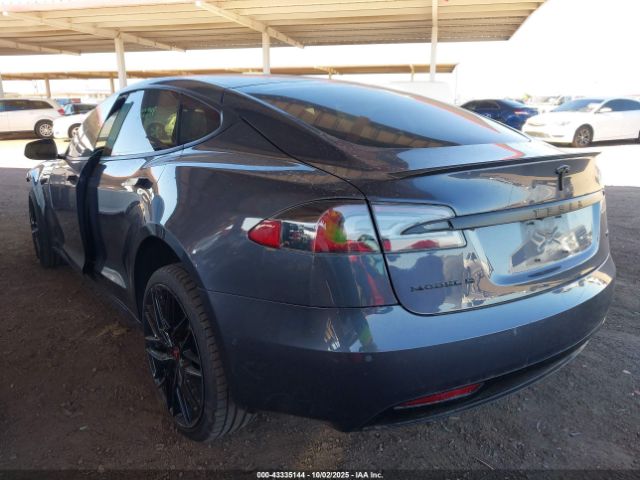 2017 TESLA MODEL S 5YJSA1E20HF222248 Photo 2