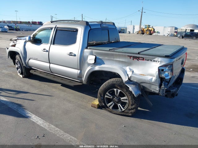 Toyota Tacoma 2017 3TMAZ5CN0HM028615 Image 16