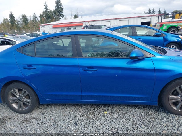 5NPD84LF4HH066504 Hyundai 2017