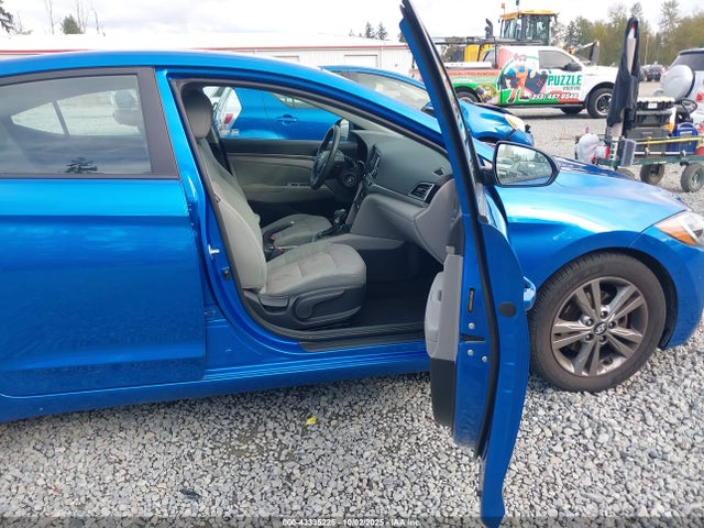 5NPD84LF4HH066504 Hyundai 2017