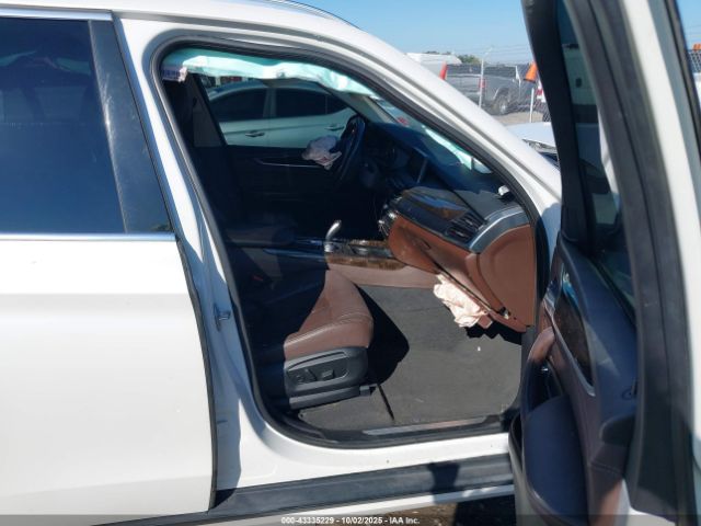 2016 BMW X5 5UXKR0C56G0U10042 Photo 4