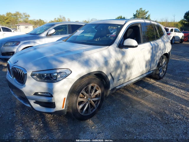 2018 BMW X3 5UXTR9C55JLC69529 Photo 1