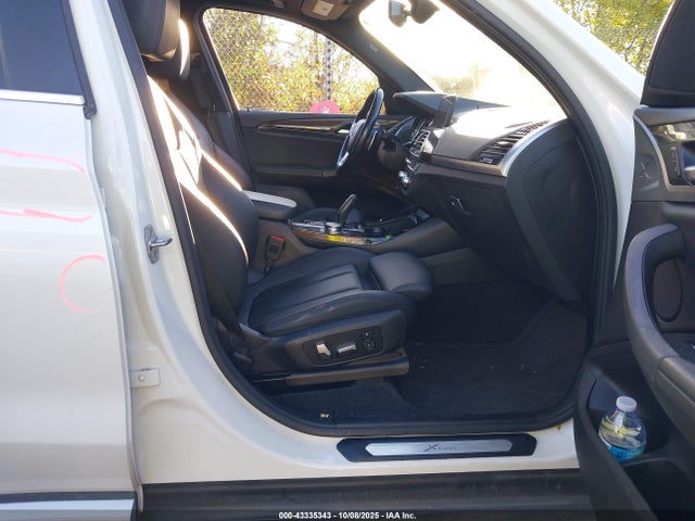 2018 BMW X3 5UXTR9C55JLC69529 Photo 4