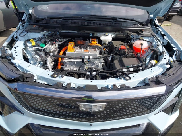 2025 CADILLAC OPTIQ 3GYK3GMR7SS247216 Photo 9