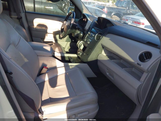 Продаж на аукціоні авто 2013 Honda Pilot Touring, vin: 5FNYF3H90DB030631, номер лоту: 43335425