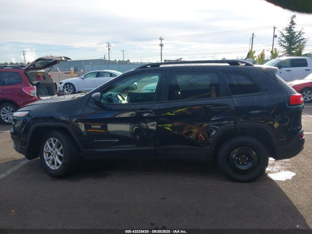 1C4PJMAB0HW555915 Jeep Cherokee Sport 4x4