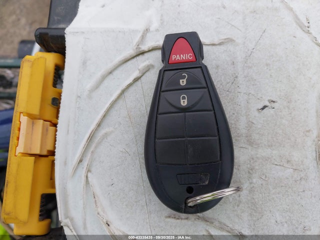 2C7WDGBG6ER432335 Dodge 2014