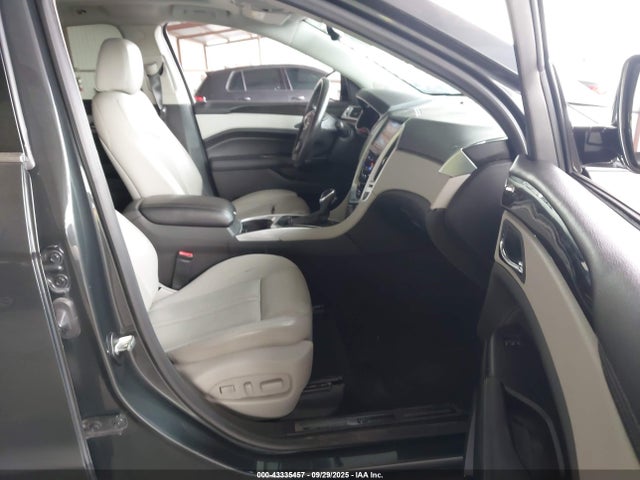 2016 CADILLAC SRX 3GYFNEE32GS540975 Photo 4