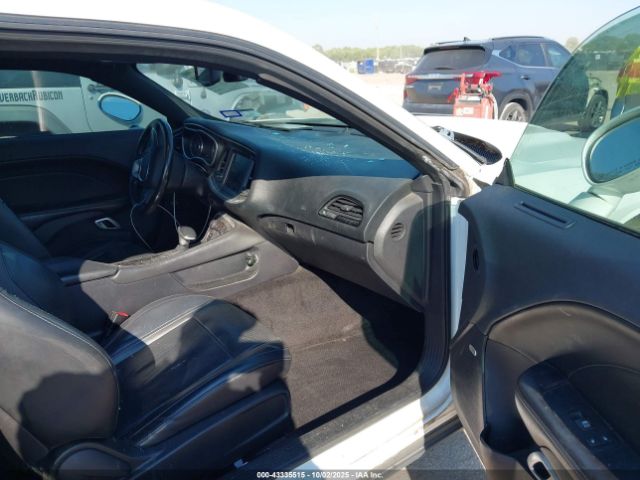 2015 DODGE CHALLENGER 2C3CDZBGXFH715876 Photo 4