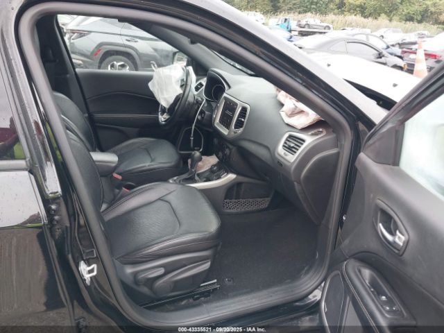 2021 JEEP COMPASS 3C4NJDEB3MT549401 Photo 4