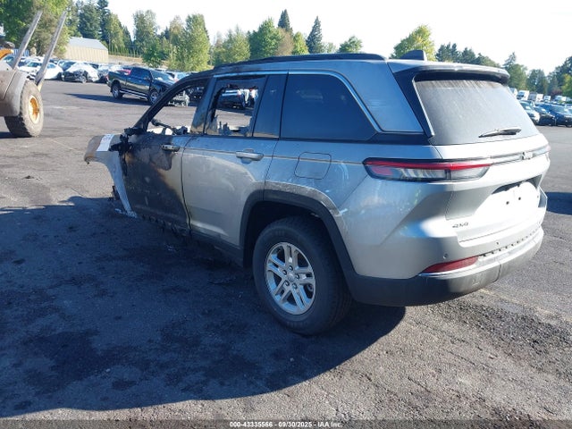 1C4RJHAG8RC194304 Jeep Grand Cherokee Laredo 4x4