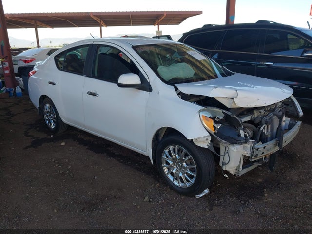 2013 Nissan Versa 1.6 Sv მანქანა იყიდება აუქციონზე, vin: 3N1CN7AP8DL860808, აუქციონის ნომერი: 43335577