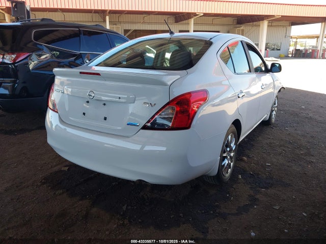 2013 Nissan Versa 1.6 Sv მანქანა იყიდება აუქციონზე, vin: 3N1CN7AP8DL860808, აუქციონის ნომერი: 43335577