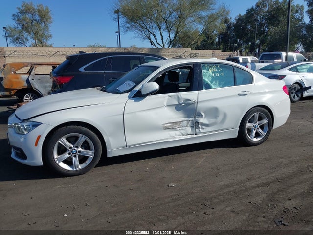 BMW 2018 2018 WBA8E5C5XJA507439 Image 6