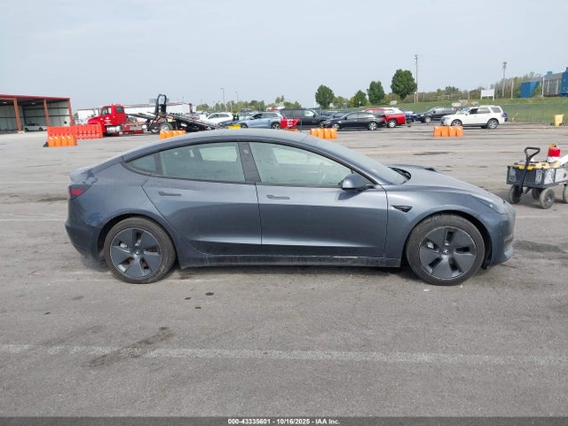 5YJ3E1EA1PF613424 Tesla Model 3 Rear-wheel Drive