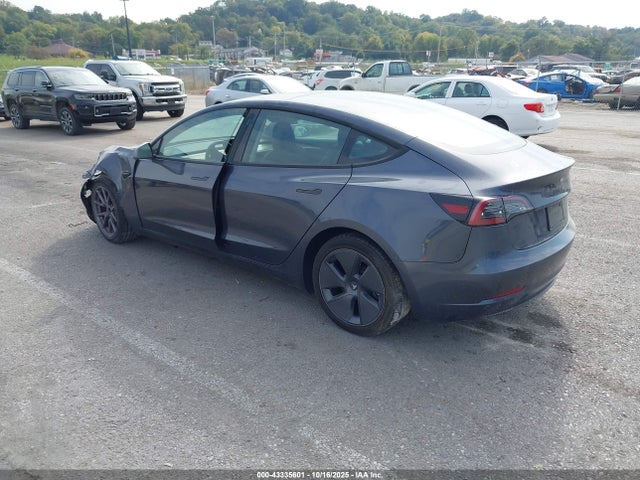 5YJ3E1EA1PF613424 Tesla Model 3 Rear-wheel Drive