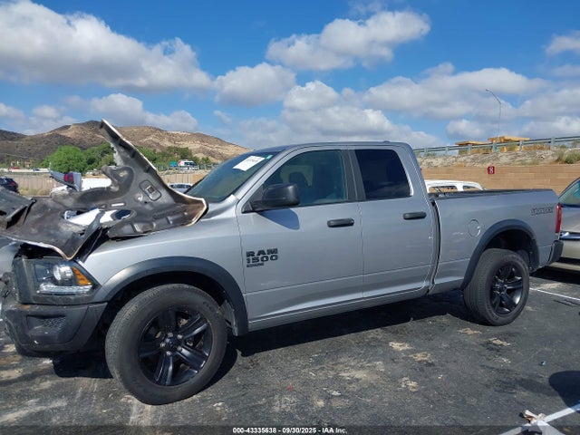 1C6RR6GG9NS186630 RAM 1500 Classic Warlock 4x2 6&#039;4 Box