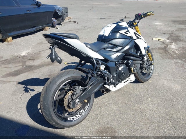 JS1C533BXM7100370 Suzuki R749-