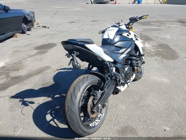 JS1C533BXM7100370 Suzuki R749-