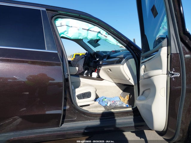 BMW X5 2016 5UXKR2C55G0R71733 Image 5