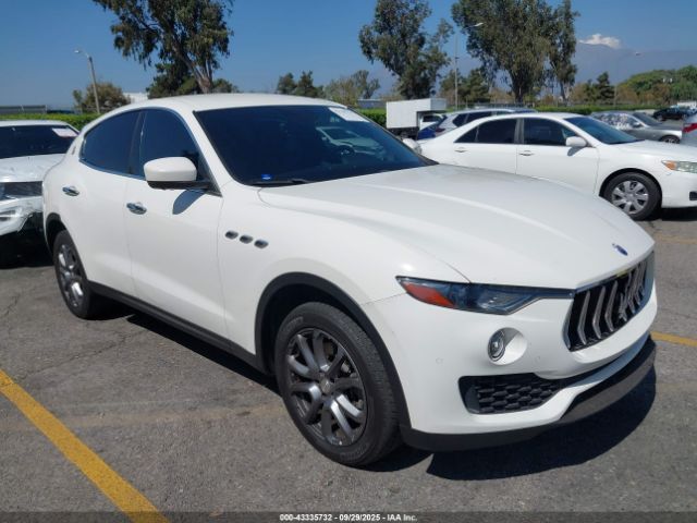 2018 MASERATI LEVANTE ZN661XUA0JX293666