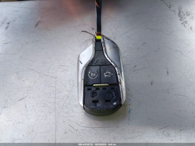 2018 MASERATI LEVANTE ZN661XUA0JX293666 Photo 10