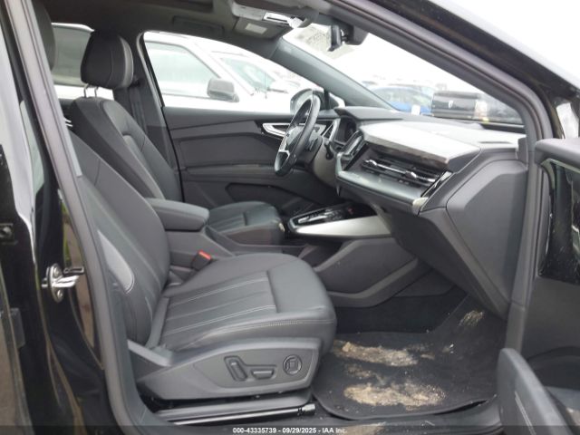 2024 AUDI Q4 E-TRON WA1M2BFZ3RP029410 Photo 4