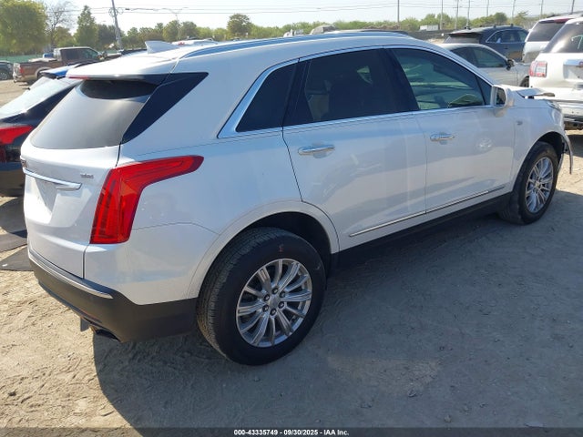 2019 CADILLAC XT5 1GYKNARS7KZ190554 Photo 3