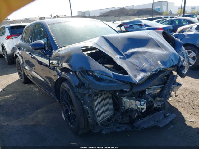 2018 PORSCHE MACAN WP1AG2A57JLB61143