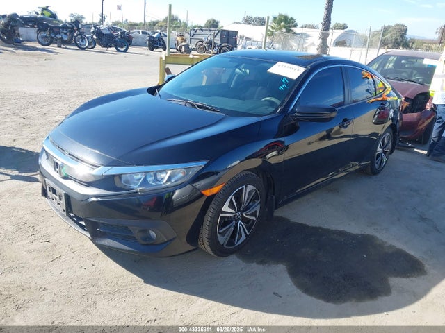 Honda l15b7 2017 2HGFC1F32HH645024 Image 2