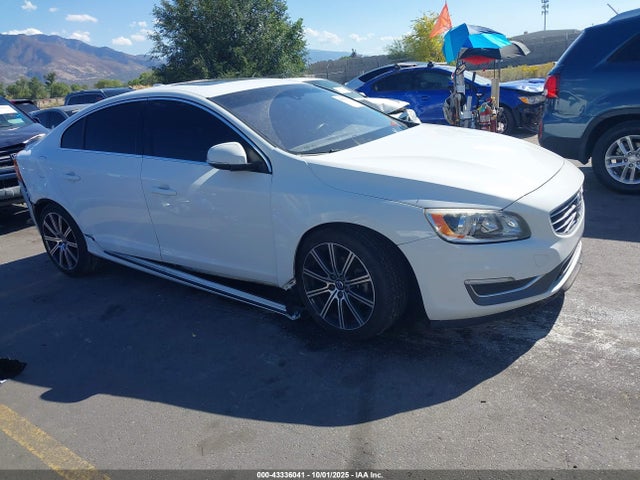 2016 VOLVO S60 INSCRIPTION LYV402FK8GB112497