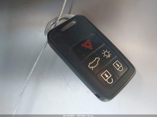 2016 VOLVO S60 INSCRIPTION LYV402FK8GB112497 Photo 10