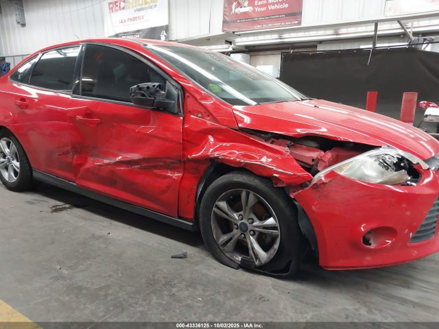 Ford Focus 2014 1FADP3F28EL321593 Image 6