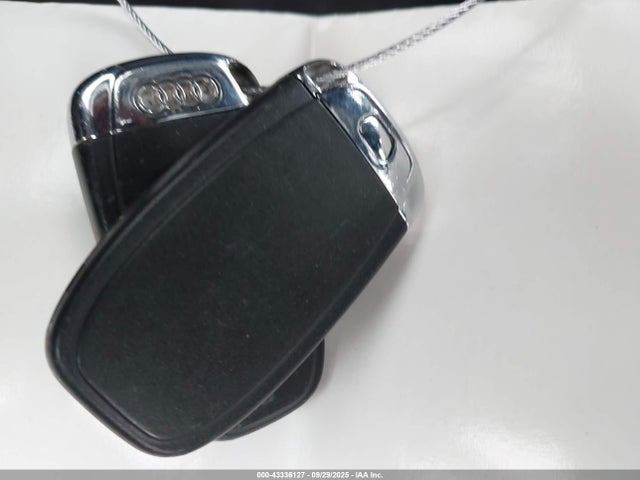 2011 AUDI Q5 WA1LFAFP7BA060757 Photo 10
