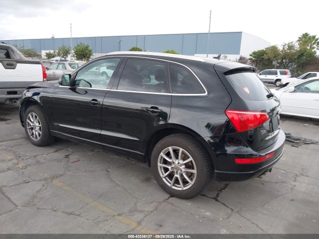 2011 AUDI Q5 WA1LFAFP7BA060757 Photo 2