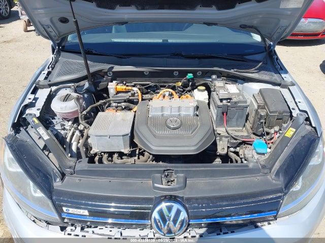 WVWPP7AU2FW902790 Volkswagen 2015