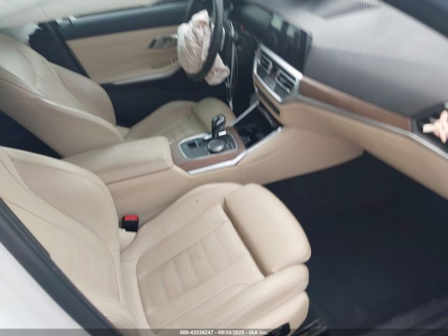 2019 BMW 330I 3MW5R1J54K8A04375 Photo 4