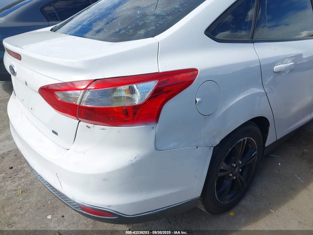 Ford 2014 2014 1FADP3F28EL349832 Image 12