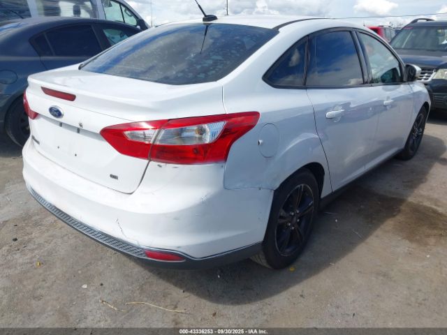 2014 FORD FOCUS 1FADP3F28EL349832 Photo 3