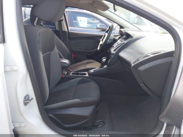 2014 FORD FOCUS 1FADP3F28EL349832 Photo 4