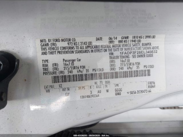 2014 FORD FOCUS 1FADP3F28EL349832 Photo 8