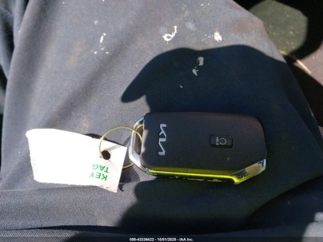 2022 KIA EV6 KNDC3DLC7N5066167 Photo 10