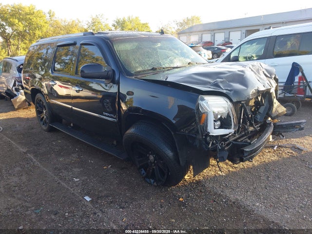 Продажа на аукционе авто 2012 Gmc Yukon Xl 1500 Denali, vin: 1GKS1MEF0CR311801, номер лота: 43336455