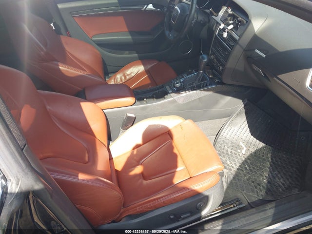 2010 AUDI S5 WAUVVAFR2AA046179 Photo 4