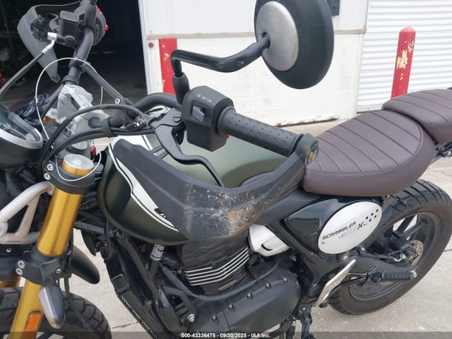 SMTT147Y9RNA06557 Triumph Motorcycle 2024