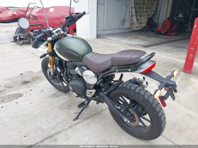 SMTT147Y9RNA06557 Triumph Motorcycle 2024