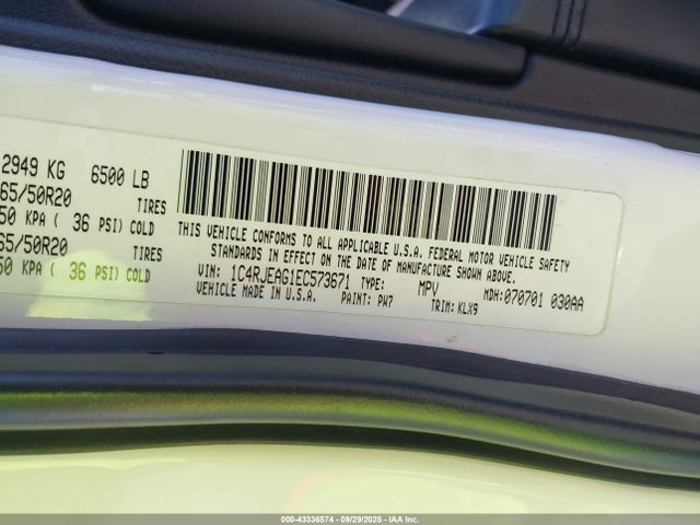 1C4RJEAG1EC573671 Jeep 2014