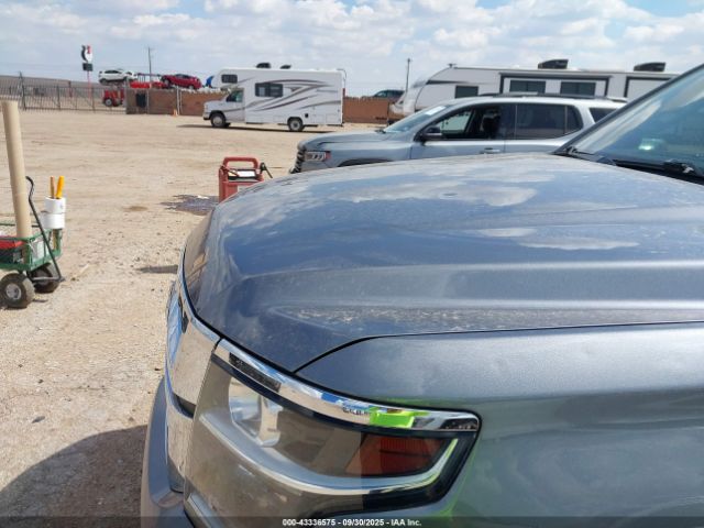 2019 CHEVROLET TAHOE 1GNSKBKC0KR144367 Photo 5